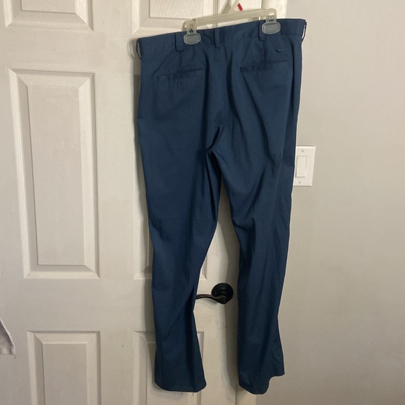 34" nike golf pants ( great for the office) - Picture 3 of 7